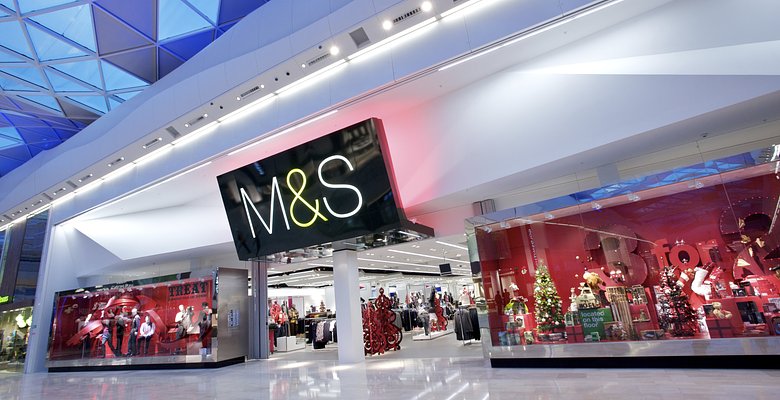 Marks&Spencer понесла первый убыток за 94 года