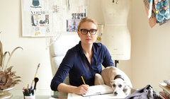 «В настоящей красоте всегда есть отблески разных миров, красота другого измерения»: интервью с создательницей бренда платков и шарфов Vassilisa Надей Соловьевой