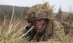 Глава британского генштаба призвал готовить население к угрозе со стороны РФ. В правительстве заявили, что вводить обязательный призыв не будут