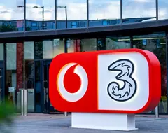На высоких скоростях: телекоммуникационный гигант VodafoneThree инвестирует в развитие 5G