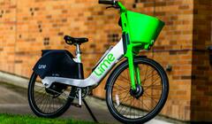 Дали по тормозам: в Хаунслоу запретят прокатные велосипеды Lime