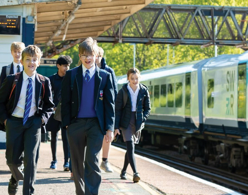 Виват, VAT? Как отмена налоговых льгот повлияла на частное образование в Англии