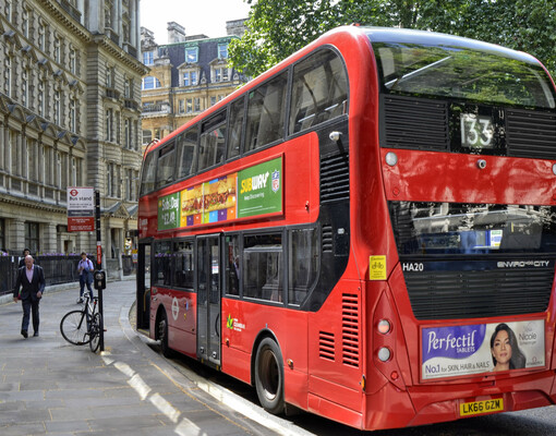 Будьте вежливы: TfL напоминает пассажирам, как вести себя в общественном транспорте