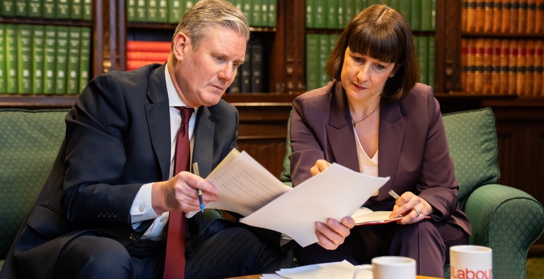 Премьер-министр Кир Стармер и министр финансов Рейчел Ривз. Фото: x.com/RachelReevesMP