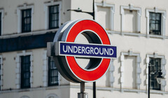 У столицы свои правила: стоимость проезда в лондонском метро вырастет со следующей весны