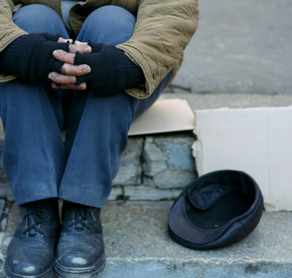 Правительство представило стратегию по борьбе с бездомностью. Что она изменит?