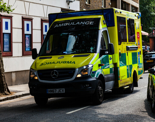 Cупергрипп: больницы Великобритании переполнены из-за вспышки болезни