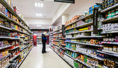 Предпраздничные траты: какие продукты подорожали сильнее всего?