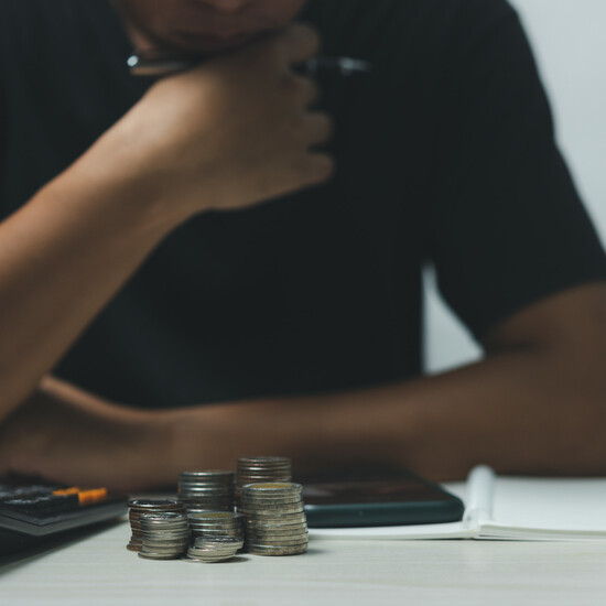 Кризисное реагирование: семьи в уязвимом положении получат финансовую помощь от государства