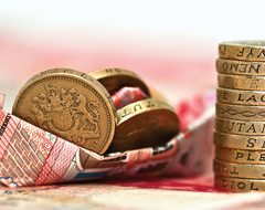 Как инвестировать в 2026 году: интервью с финансовым эдвайзером Ириной Джантаевой 