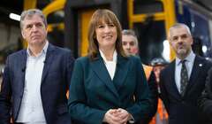 Эффект Ривз: новые правила взимания гербового сбора пополнили казну