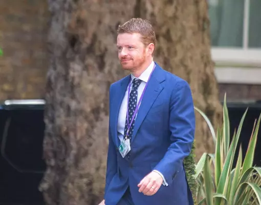 Глава аппарата Кира Стармера уволился на фоне разбирательств о назначении экс-посла в США Мандельсона