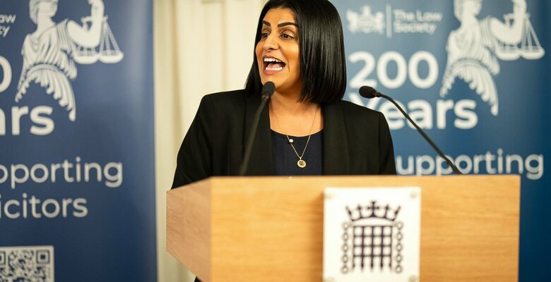 Министр внутренних дел Великобритании Шабана Махмуд. Фото: x.com/ShabanaMahmood