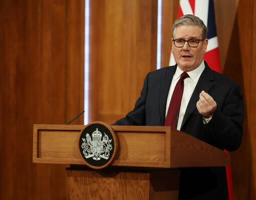 Избиратели неоднозначно оценивают позицию Стармера по войне с Ираном 