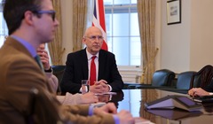 Великобритания обвинила Россию в проведении тайной операции в Атлантике