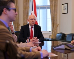 Великобритания обвинила Россию в проведении тайной операции в Атлантике