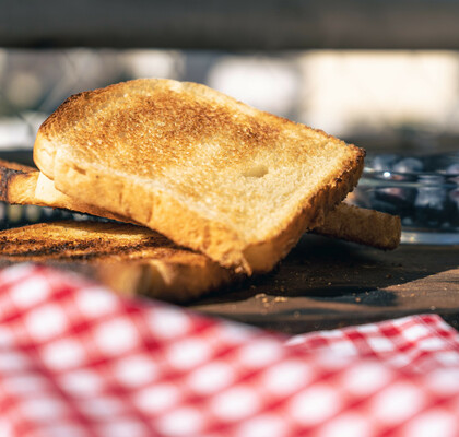 В жареном хлебе будет меньше канцерогенов: ученые изменили геном пшеницы