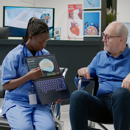 Тяжелый случай: в Британии снижается продолжительность здоровой жизни