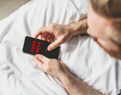 Патриоты на аутсорсе: кто стоит за антимигрантскими видео в Британии