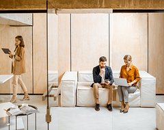 Каждый десятый британец стесняется своего акцента в профессиональной среде