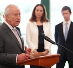 Карл III призвал лидеров ИИ-индустрии не допустить потери контроля над технологией
