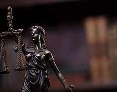 Правительство отказалось от реформы судов присяжных