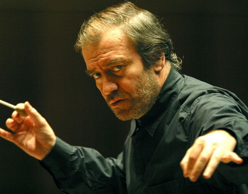 Саймон Рэттл сменит Валерия Гергиева на посту дирижера Лондонского симфонического оркестра