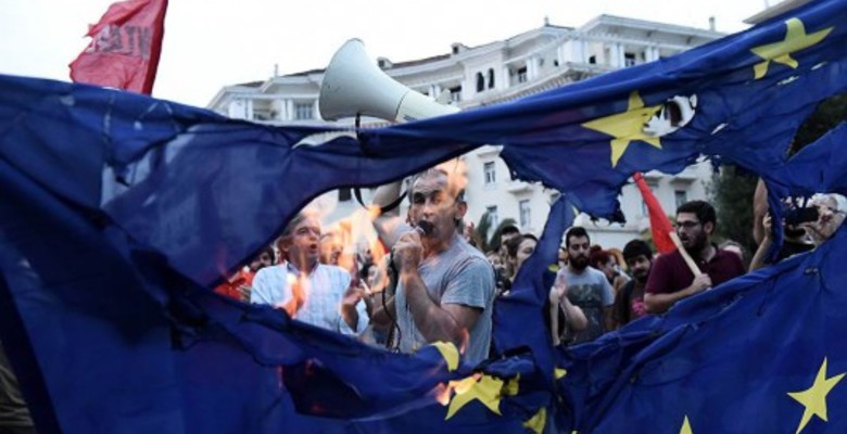 Фото: Giannis Papanikos / AP