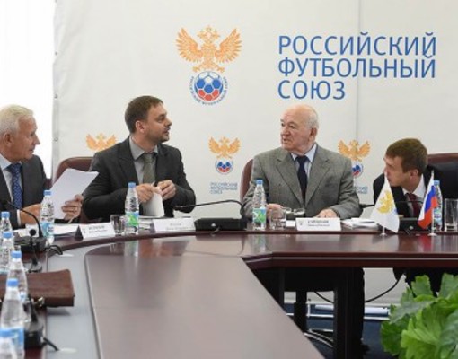 Фабио Капелло отправлен в отставку с компенсацией 930 млн рублей