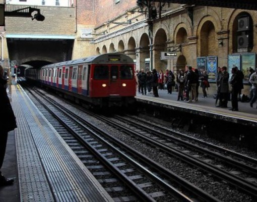 Работники лондонского метро объявили забастовку