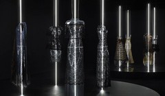 В Лондоне проходит выставка дома Chanel