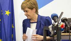 Эдинбург решился на конфронтацию с премьером Британии Терезой Мей