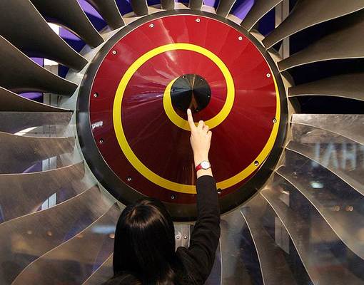 Rolls-Royce потеряла £2 млрд из-за падения фунта