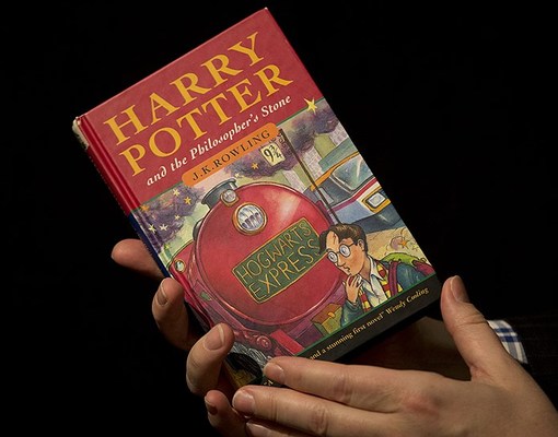 В Великобритании пройдет выставка в честь 20-летия со дня выхода первой книги о Гарри Поттере