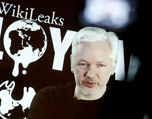 Эквадор отключил Джулиана Ассанжа от президентской гонки в США