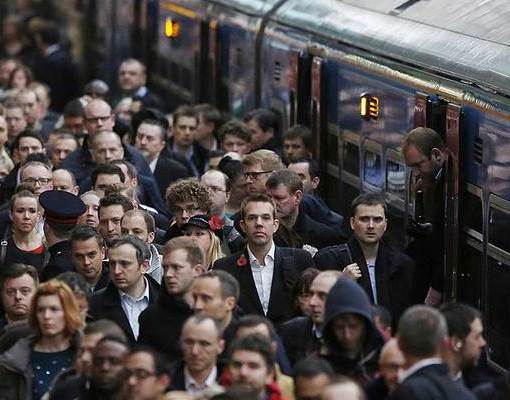 Рождественское столпотворение: железная дорога тоже «уйдет» на праздники