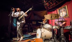 Концерт белорусского панк-рокера Саши Ильюкевича, Courtyard Theatre