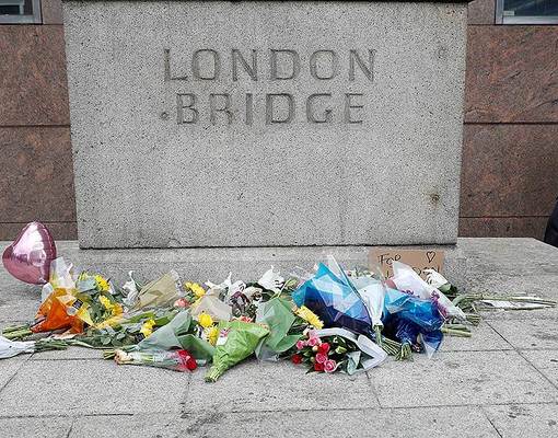 Как теракты в Британии влияют на позиции консерваторов