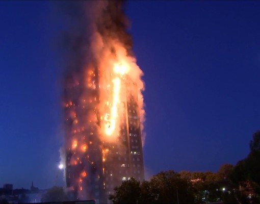 Причиной пожара в высотном доме в Лондоне стал неисправный холодильник