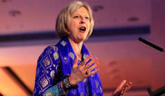 Bloomberg узнал о планах Терезы Мэй выступить с программной речью по Brexit