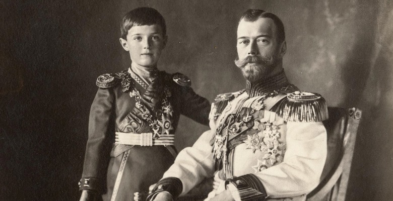 Выставка, посвященная трагической гибели Николая II и членов царской семьи