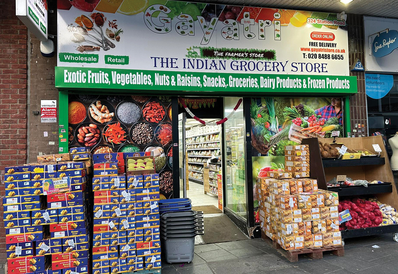 Фото: facebook.com/gayatri.harrow