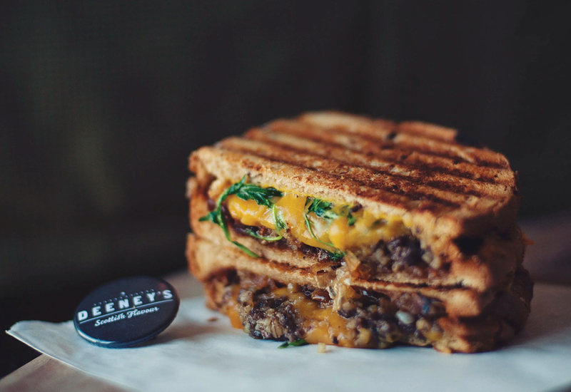 Фото: deeneys.com